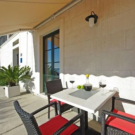 In Beach House Dalmatia D3 Zaostrog